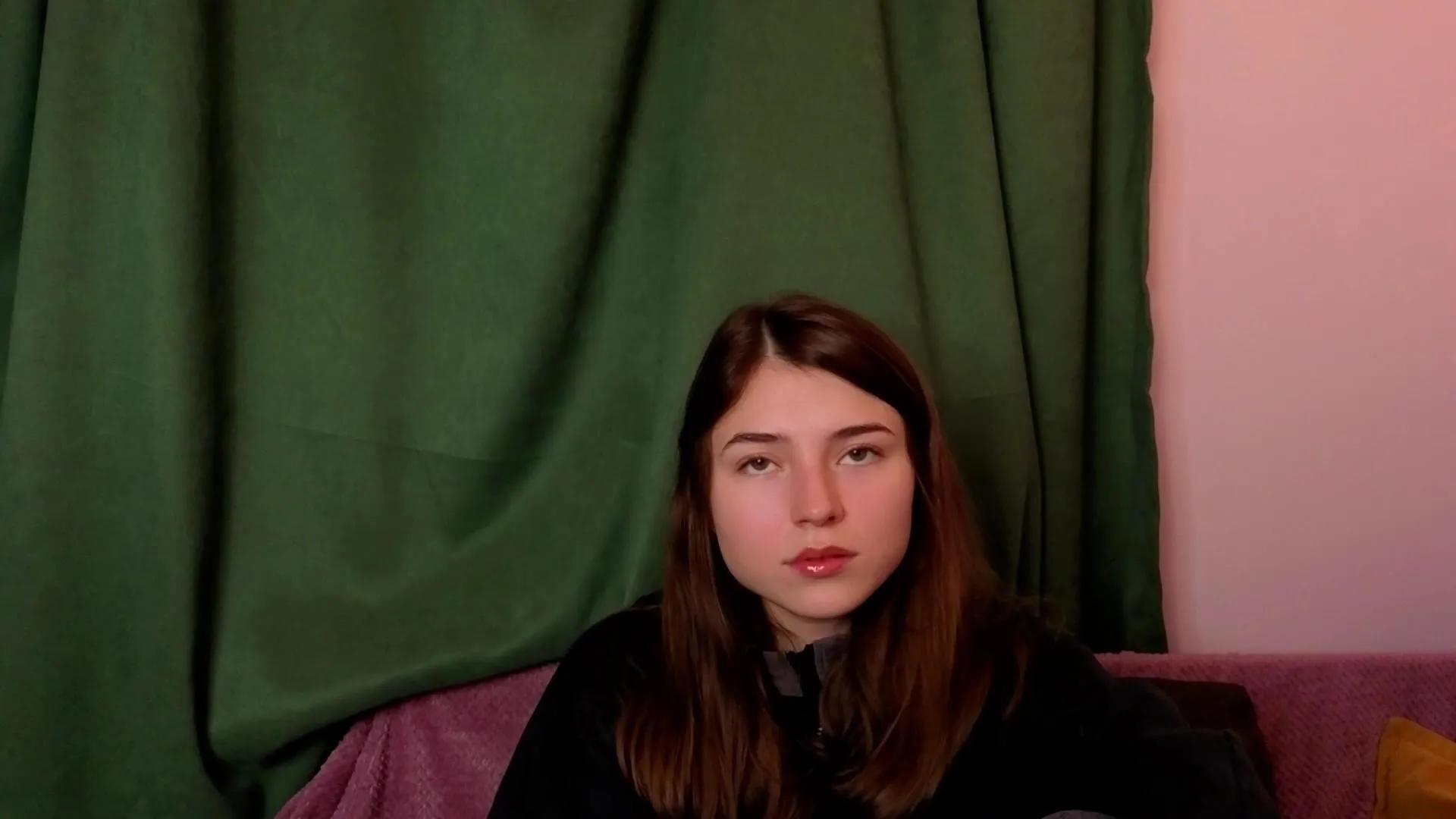 Offline TerryPaola on Cam4