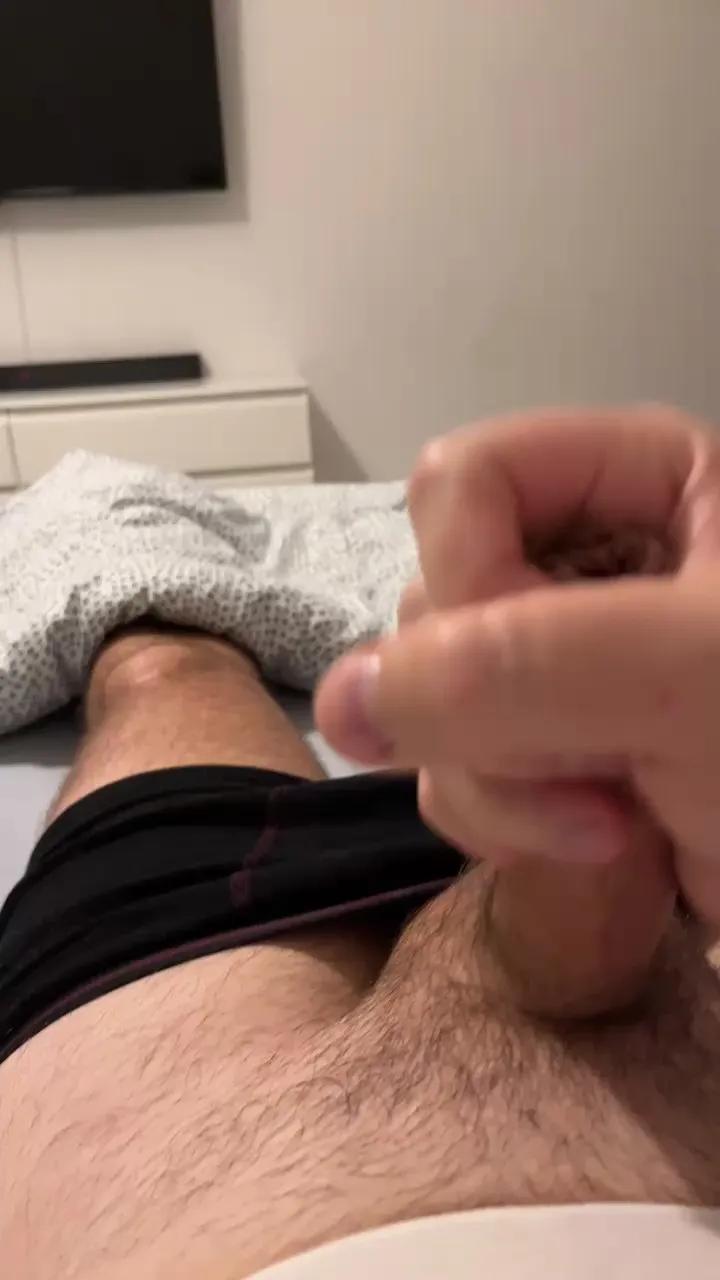 Offline thomasban on Cam4