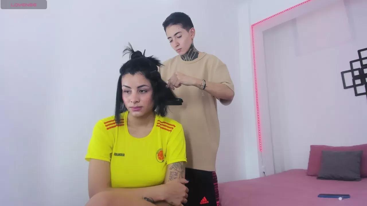 Offline TinnyandCandy on Cam4