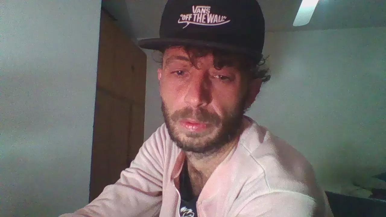 TurrixHotFiree on Cam4 