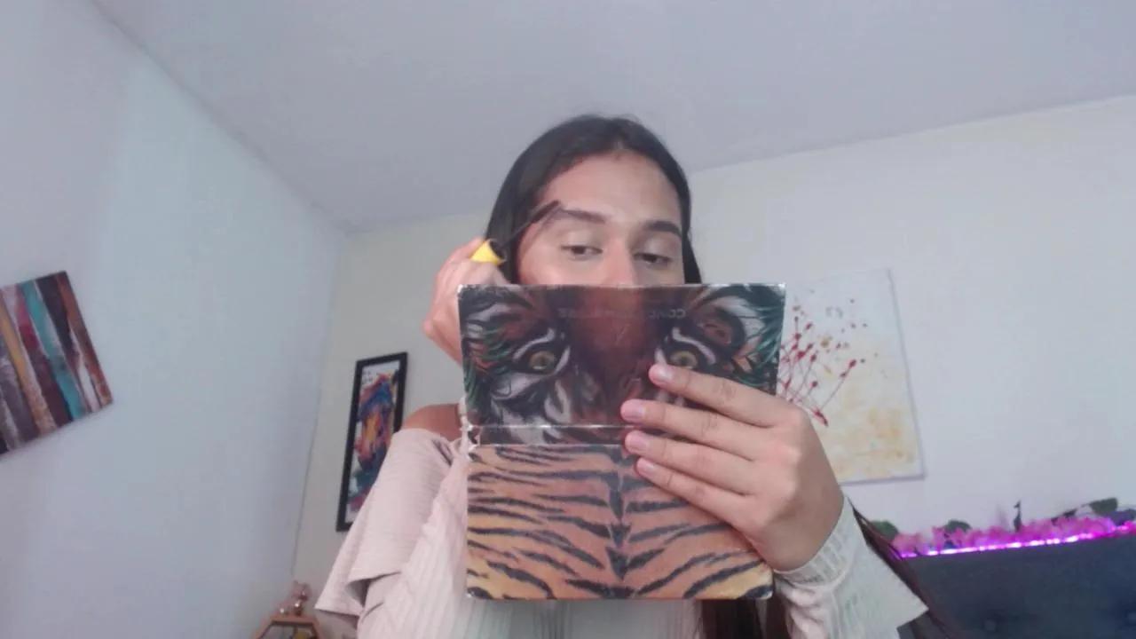 Offline valentiny_villa on Cam4