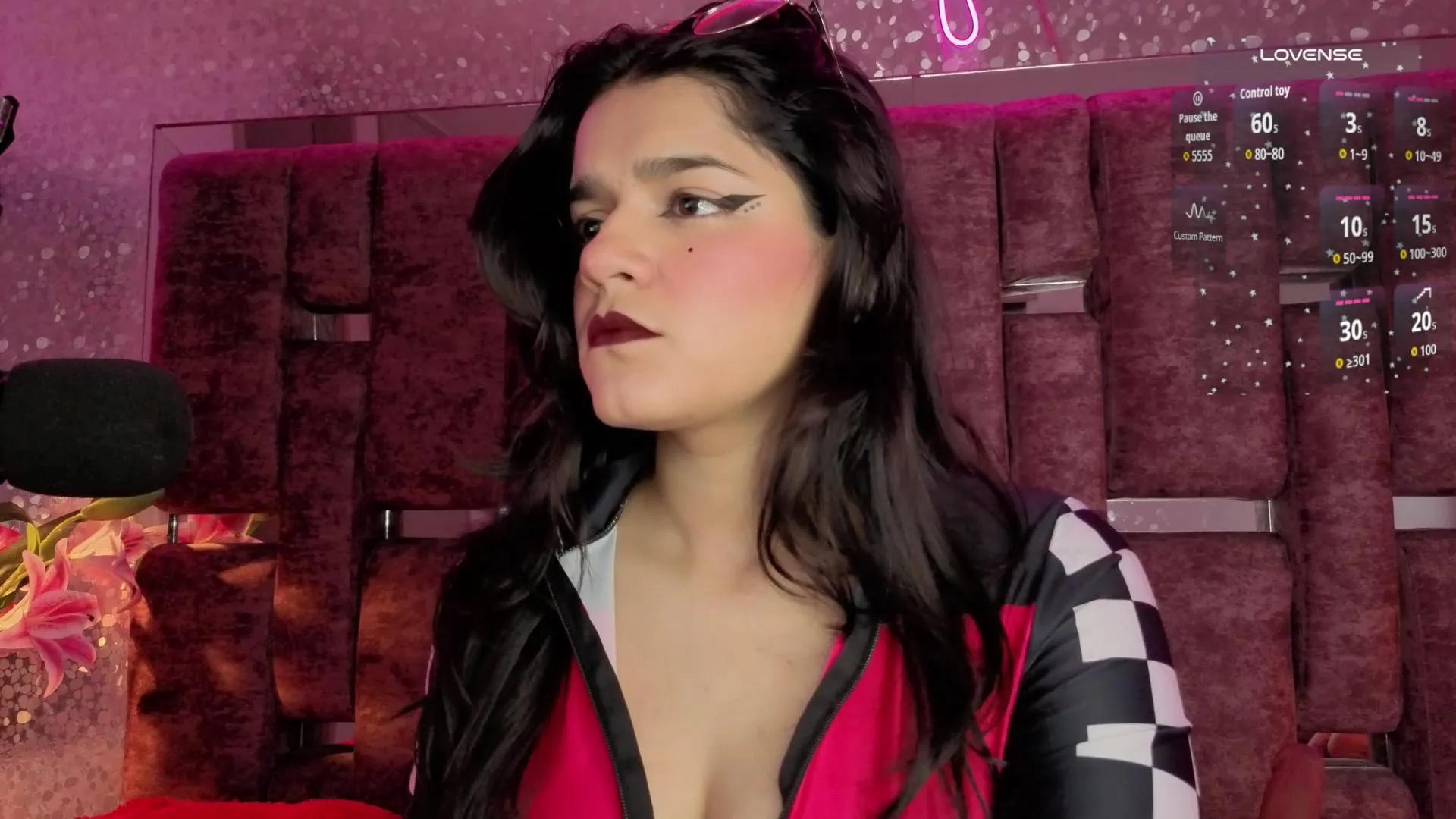 Offline ValerieKay on Cam4