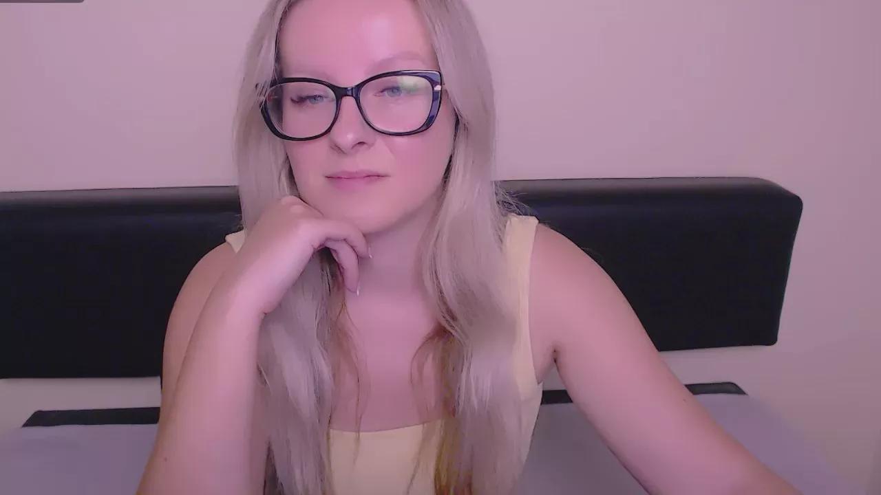 Offline VanillaX_ on Cam4