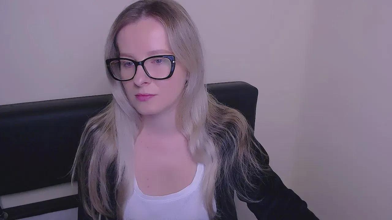 Offline VanillaX_ on Cam4