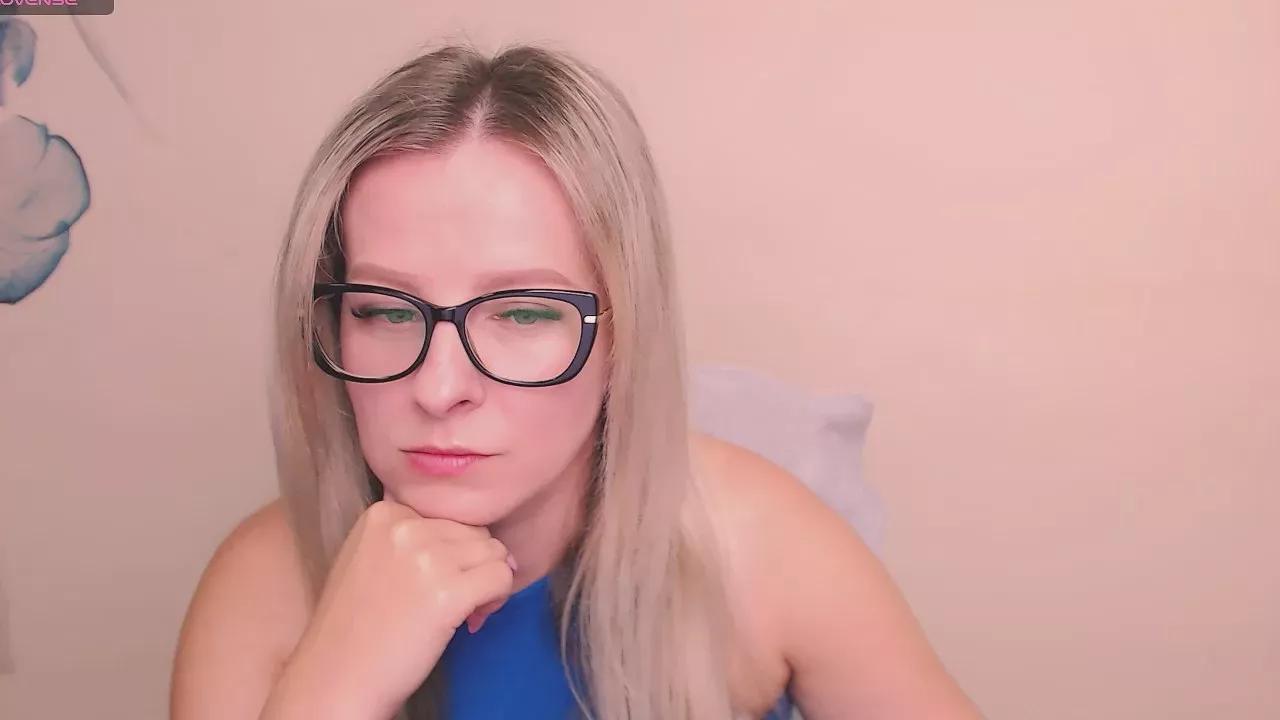 Offline VanillaX_ on Cam4