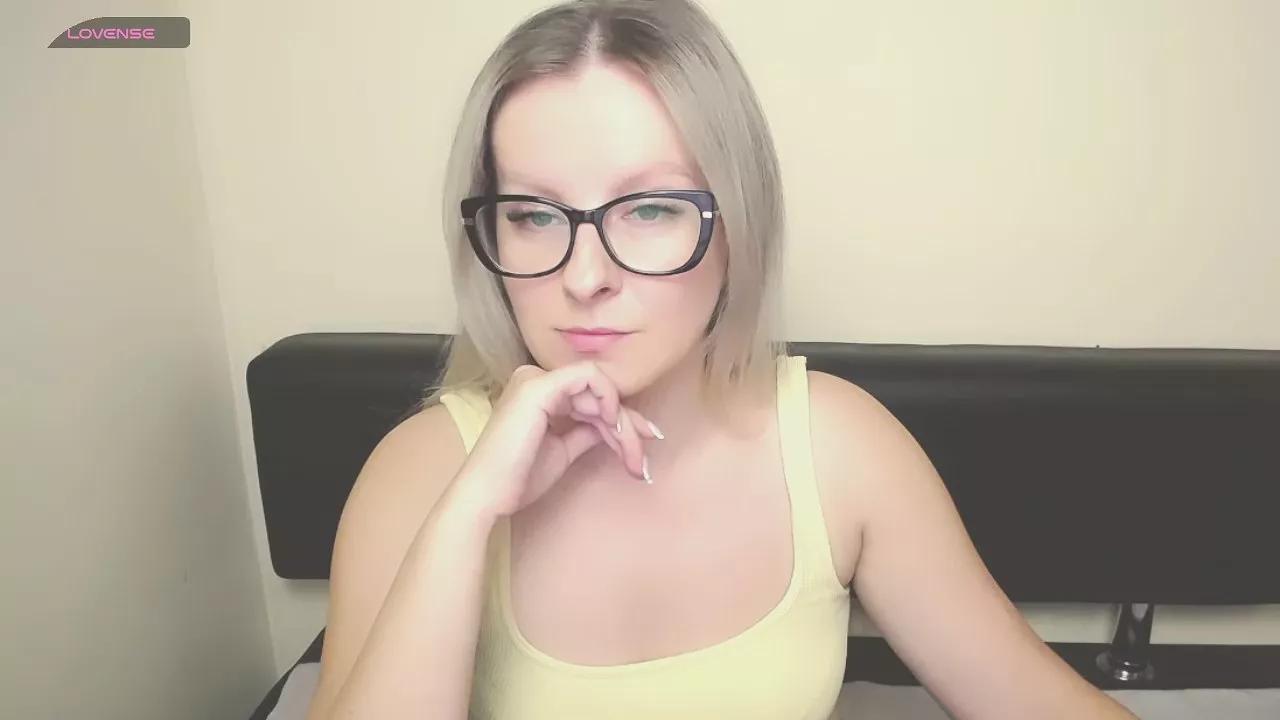 Offline VanillaX_ on Cam4