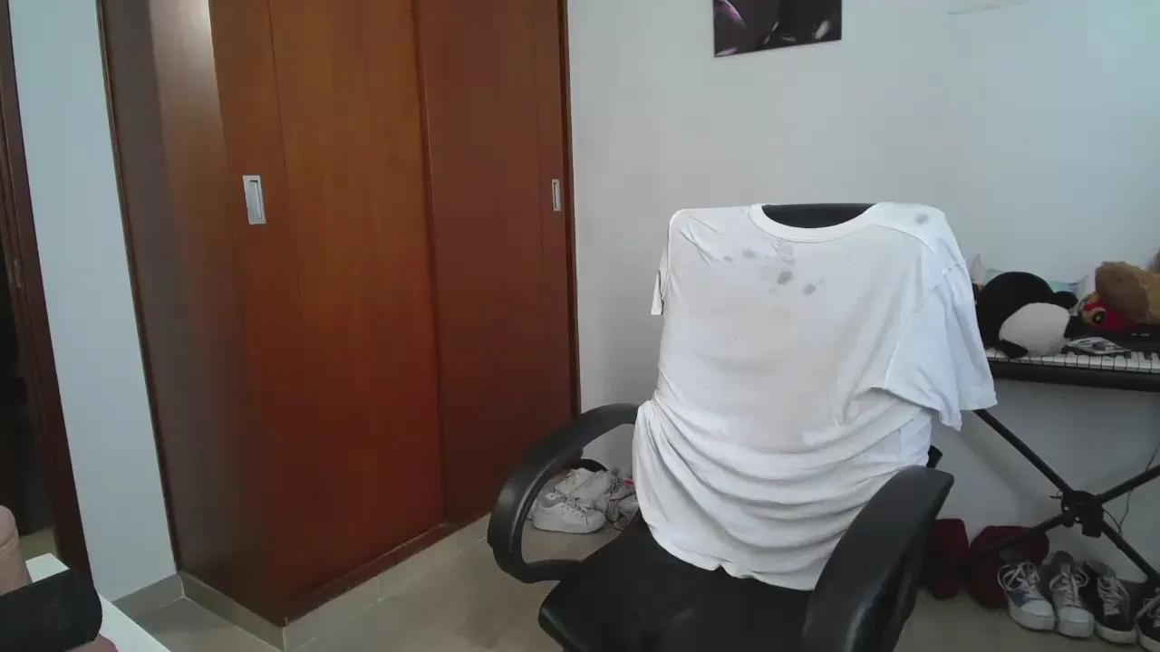 Offline Venelope1 on Cam4