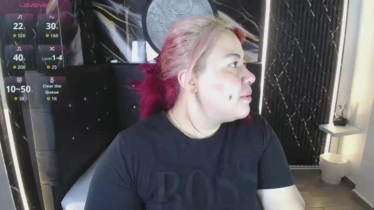 Offline Witch_Scarlet2 on Cam4