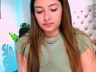 Offline abella-ruiz on CamSoda