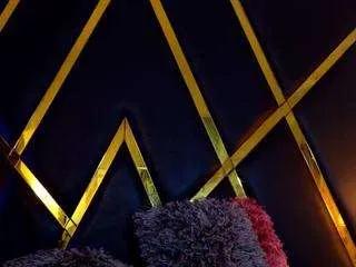 Offline adelnesbitt on CamSoda