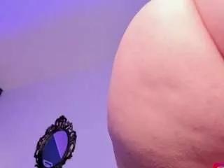 Offline adhara-wlliams on CamSoda