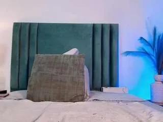 Offline agathaawhite on CamSoda