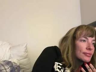 Offline airgead on CamSoda