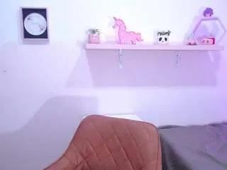 Offline aisha-beneth on CamSoda