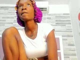 Offline alana-roos on CamSoda