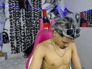 CamSoda alejobig1 is Freechat alejobig1 — Cat show