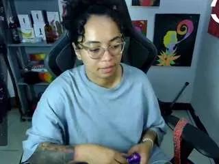 Offline alesyahampton on CamSoda