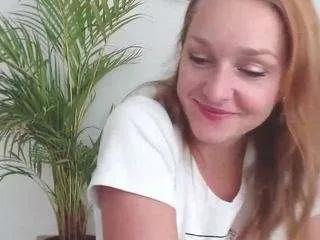 Offline aliciagoddess85 on CamSoda