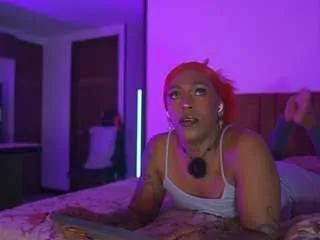 Offline amber-raus on CamSoda