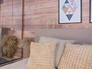 Freechat ammyscott on CamSoda