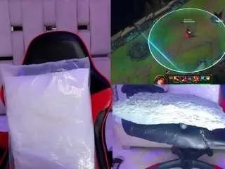 Offline amyevan on CamSoda