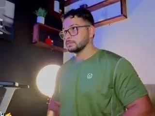 Offline andrew-brownn on CamSoda