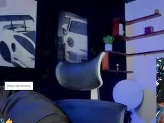 Offline andrew-brownn on CamSoda