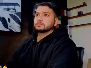 Offline andrew-brownn on CamSoda