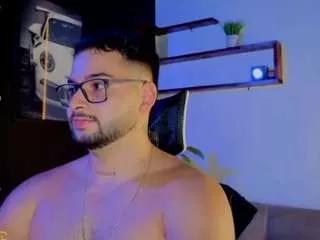 Offline andrew-brownn on CamSoda