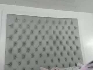 Offline anette-cooper on CamSoda