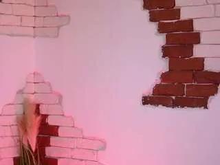 Offline angelinacapri on CamSoda