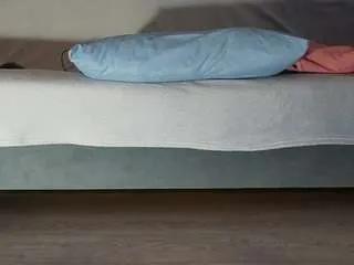 Offline angelinaloves on CamSoda