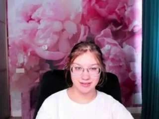 Offline angelinalow on CamSoda