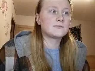 Offline anikalipps on CamSoda