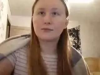 Offline anikalipps on CamSoda