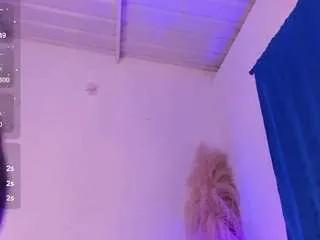 Offline annitalopez on CamSoda