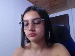 Offline antonellasweetlittle on CamSoda