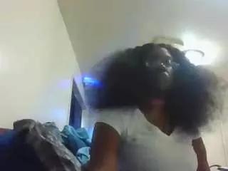 Offline antonettekiki on CamSoda