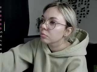 Offline anyapickles on CamSoda