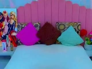 Freechat ariadnna-princess on CamSoda