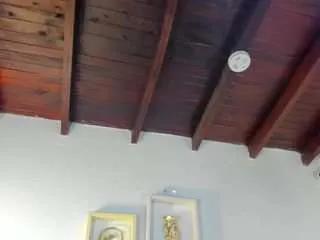 Offline arianaspate on CamSoda