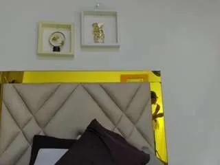 Offline arianaspate on CamSoda