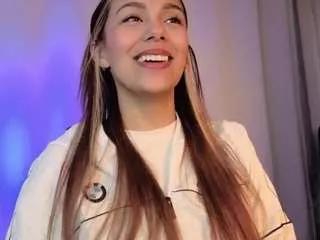 Offline arianne-ferrer on CamSoda