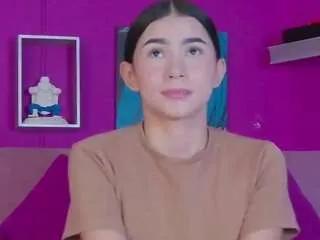 arii-moon on CamSoda 