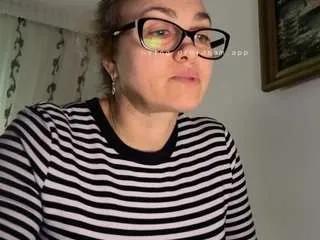 atanasiaxxx — I m ATANASIA Come and touch me play me and give me your love [450 tokens remaining]