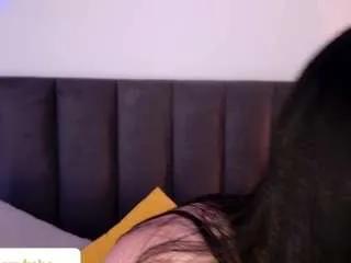 Offline babeharmony on CamSoda