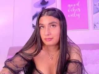 Offline bahia-marquez on CamSoda