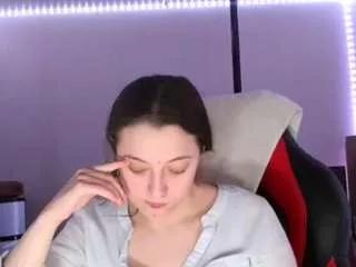 Offline bambi8113 on CamSoda