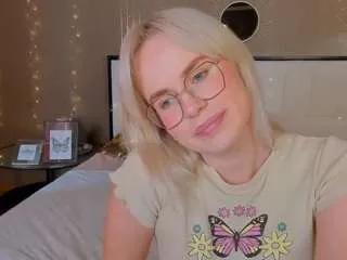 Offline bellatip on CamSoda