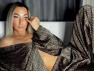 Offline blakewow on CamSoda